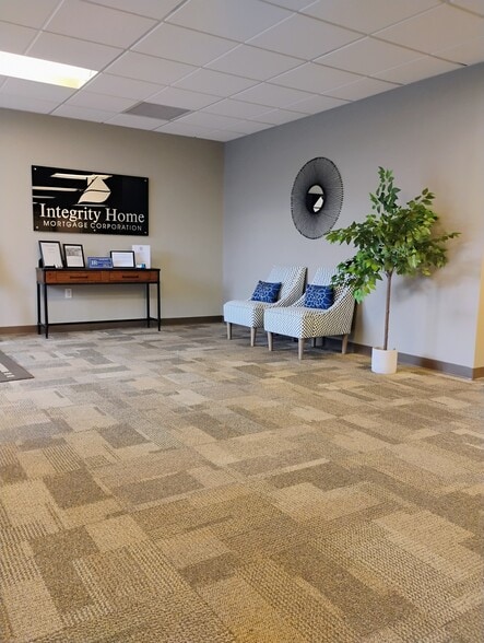 More Photos Of 205 S Liberty St, Harrisonburg General Retail For Lease