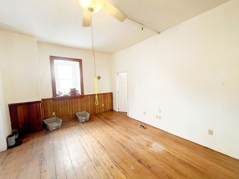 More Photos Of 343-347 Main St, Clinton Apartments For Sale