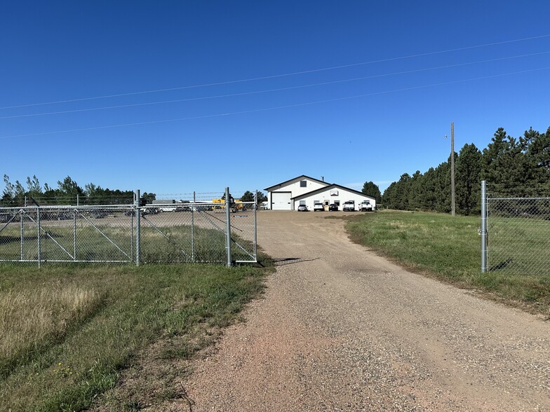 Primary Photo Of 410 S 1st St, New Salem Warehouse For Lease