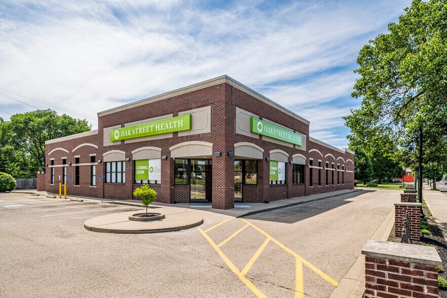 Primary Photo Of 1431 Wayne Ave, Dayton Medical For Sale