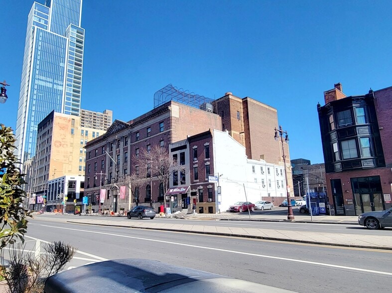 Primary Photo Of 417-421 S Broad St, Philadelphia Land For Sale