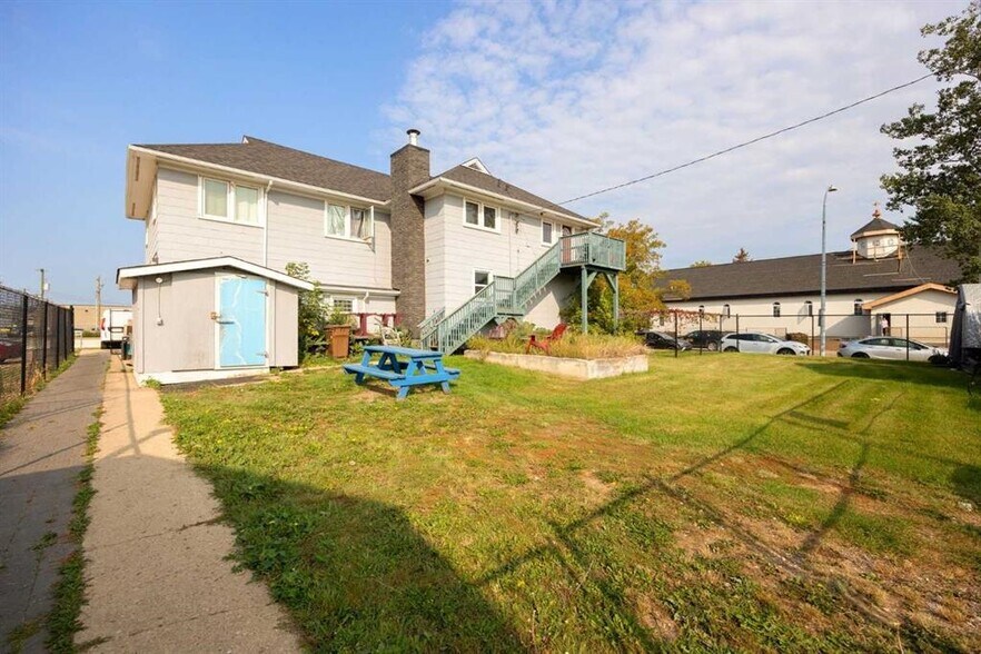 More Photos Of 10015 Main St, Fort McMurray Specialty For Sale