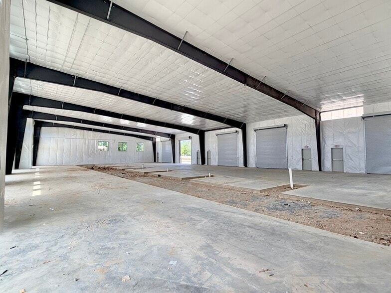 More Photos Of 25366 Richards Rd, Spring Unknown For Lease