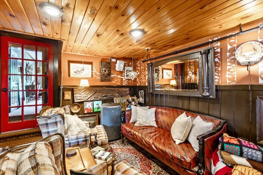 More Photos Of 241 Main St, Montgomery Center Hospitality For Sale