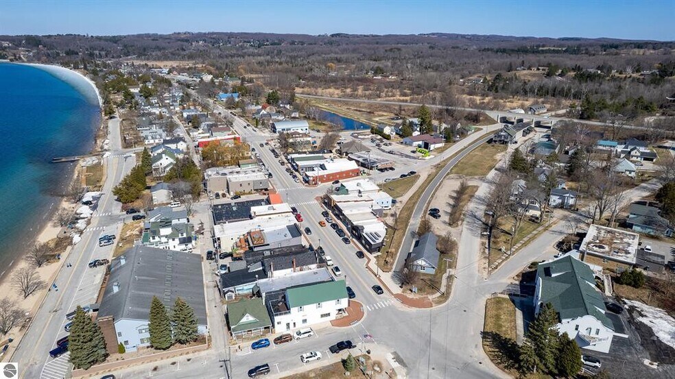 More Photos Of 245 S Benzie Blvd, Beulah Storefront For Sale