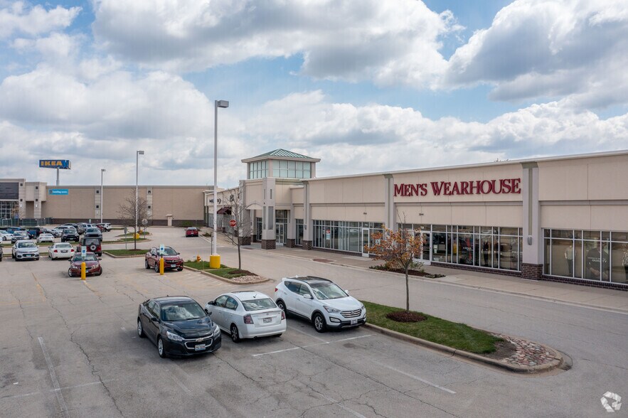 Primary Photo Of 702-734 E Boughton Rd, Bolingbrook Unknown For Lease
