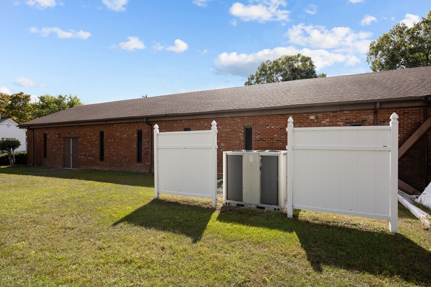 More Photos Of 4334 W Pine St, Farmville Religious Facility For Sale