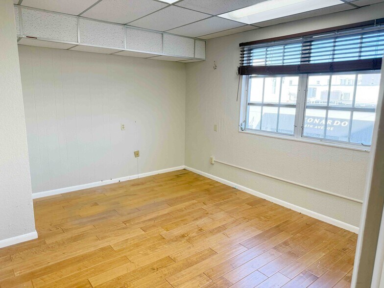 More Photos Of 124 E Welbourne Ave, Winter Park Office For Lease