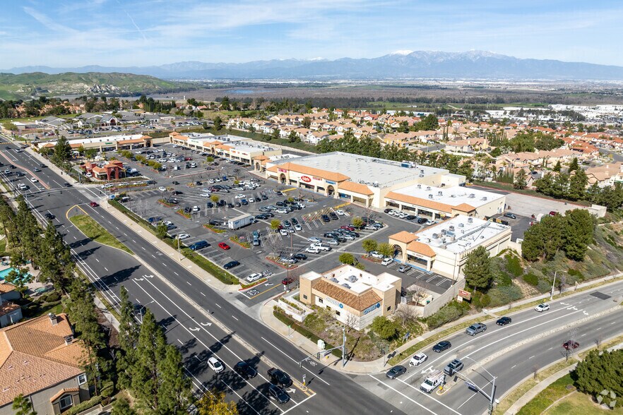 More Photos Of 2641-2681 Green River Rd, Corona Unknown For Lease