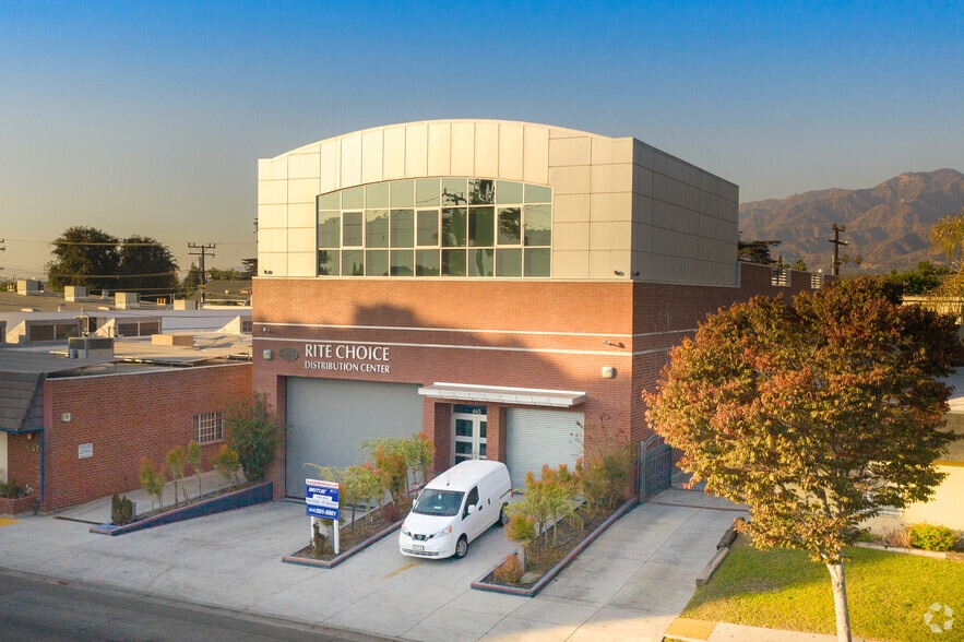 Primary Photo Of 645 W Broadway, Glendale Distribution For Lease