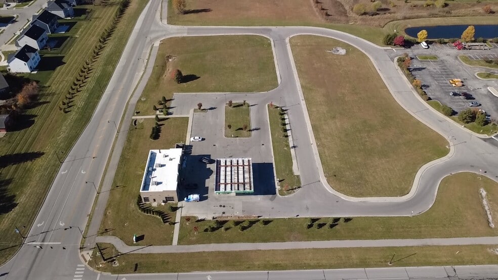 Primary Photo Of 7963 Paul Ave, Brownsburg Convenience Store For Sale