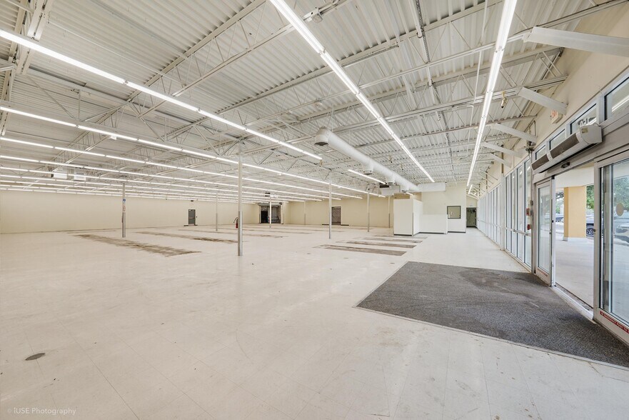 More Photos Of 150-192 N Powerline Rd, Pompano Beach Unknown For Lease