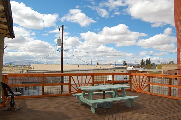 More Photos Of 402 Main St, Antonito Hotel For Lease