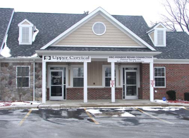 Primary Photo Of 1038-1042 N Monroe St, Monroe Medical For Lease