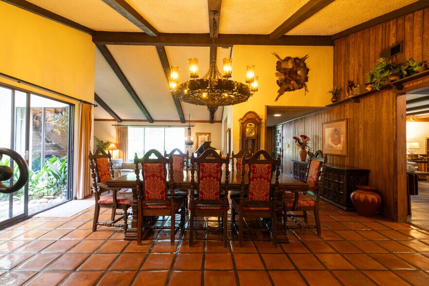 More Photos Of 6320 Honolulu Ave, La Crescenta Land For Sale