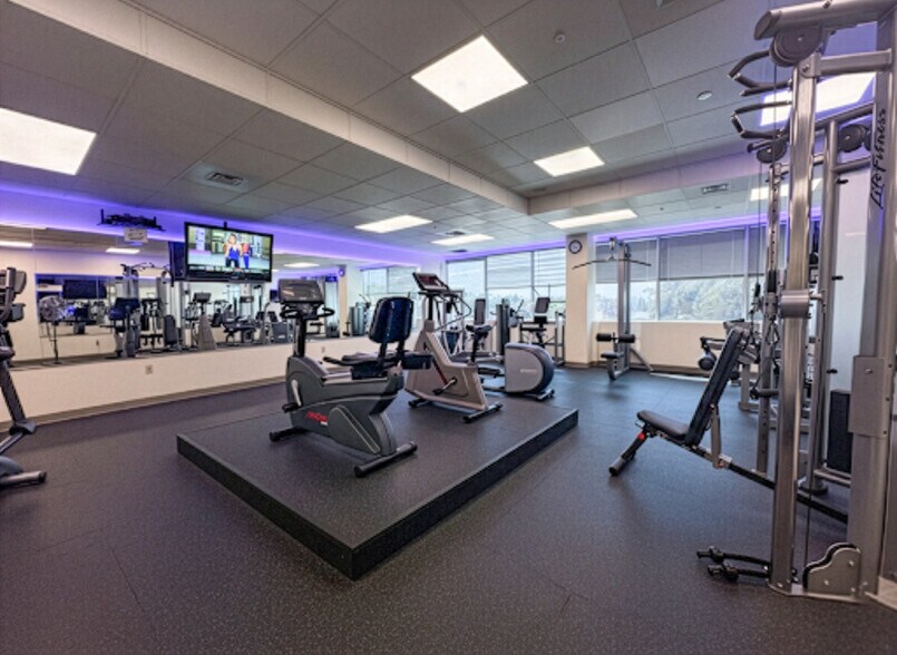 More Photos Of 200 Connecticut Ave, Norwalk Office For Lease