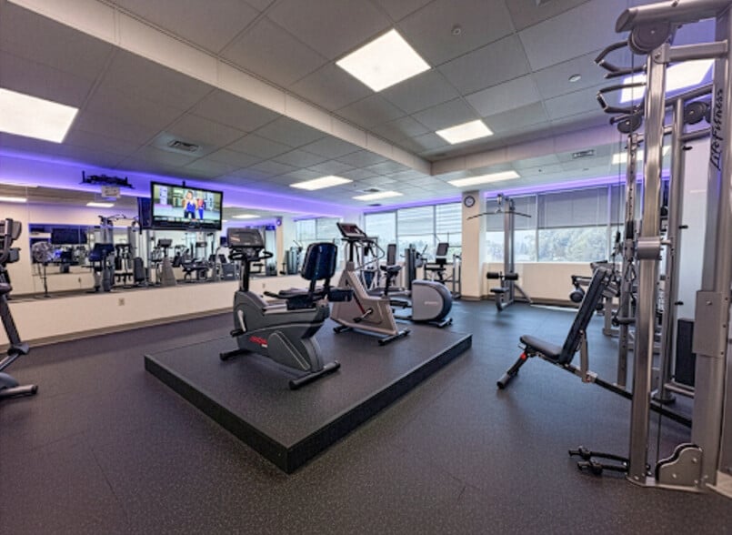 More Photos Of 200 Connecticut Ave, Norwalk Office For Lease