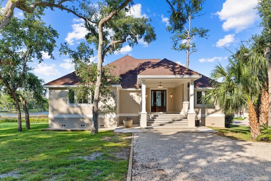 More Photos Of 104 George Ellis Pt, Freeport Land For Sale