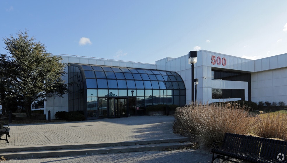 More Photos Of 500 N Broadway, Jericho Office For Lease