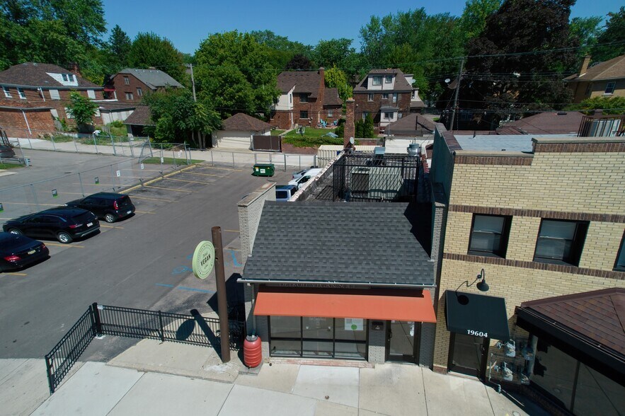 More Photos Of 19614 Grand River Ave, Detroit Storefront For Sale