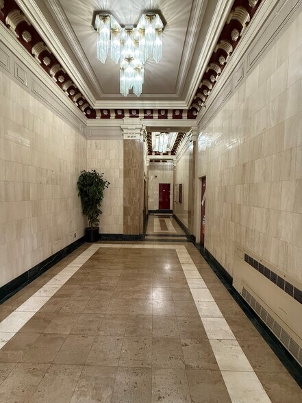 More Photos Of 530 E Main St, Richmond Office For Lease