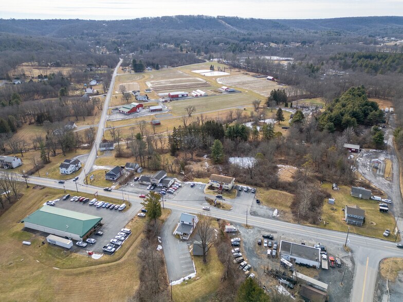 More Photos Of 1980 US-209 Rt, Brodheadsville General Retail For Sale