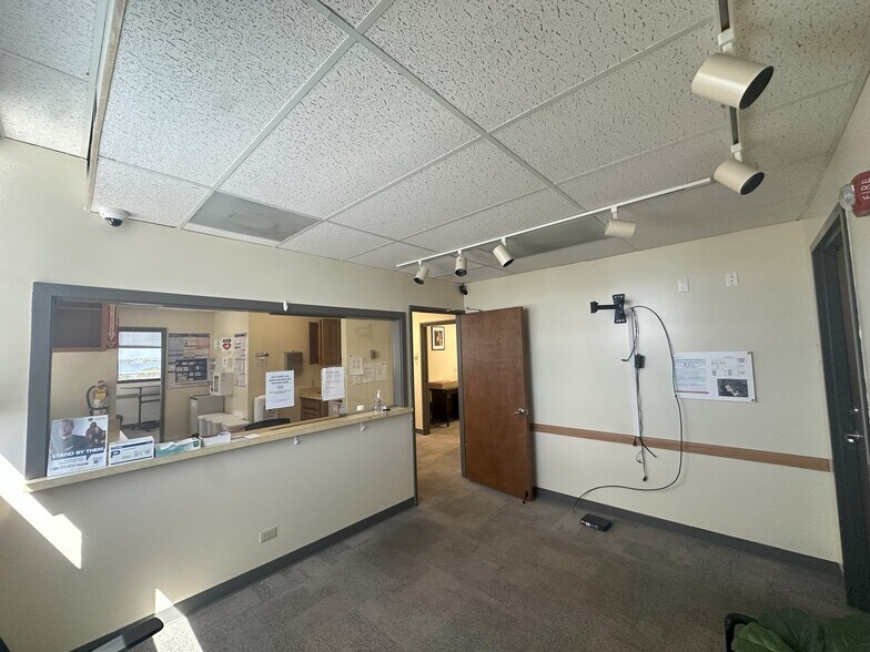 More Photos Of 99-128 Aiea Heights Dr, Aiea Medical For Sale