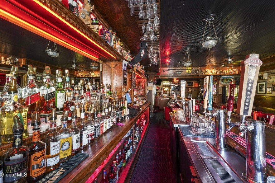 More Photos Of , Albany Unknown For Sale