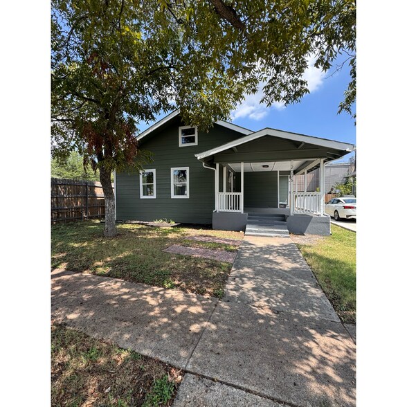 Primary Photo Of 2005 May St, Fort Worth Office For Lease