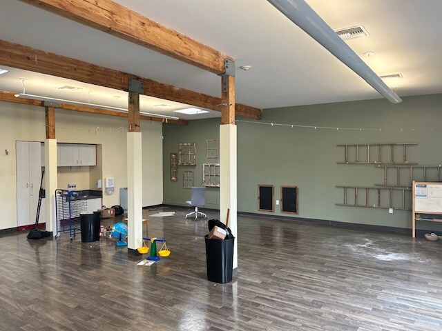 More Photos Of 2201 Lincoln Blvd, Venice Daycare Center For Lease