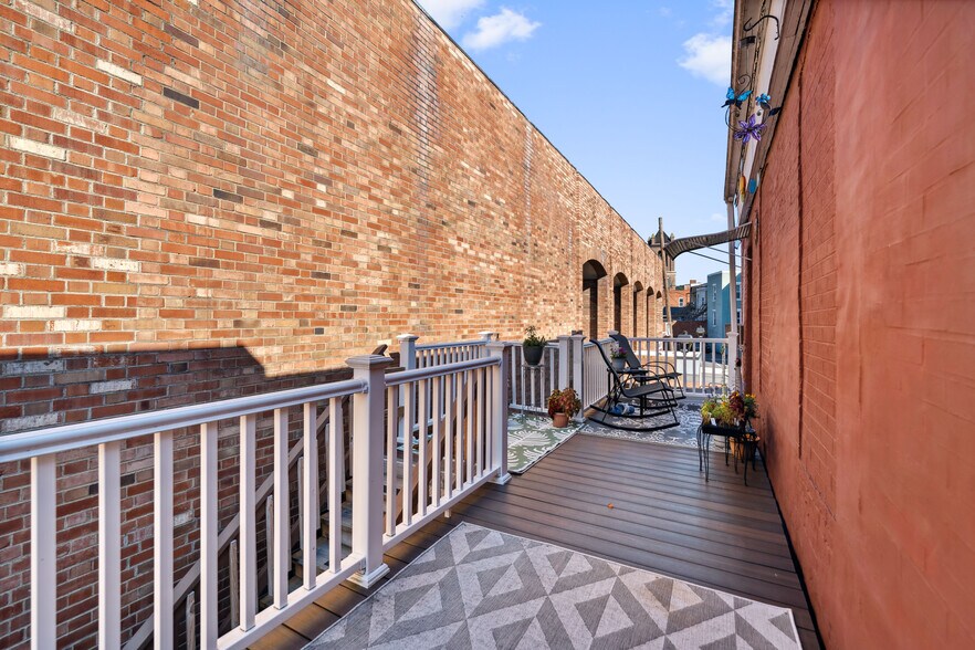 More Photos Of 314-316 W Main St, Monongahela Storefront Retail Office For Sale