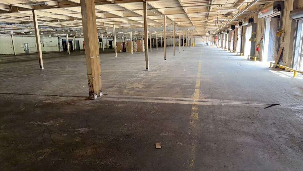 More Photos Of 3700 Victory Dr, Columbus Food Processing For Lease