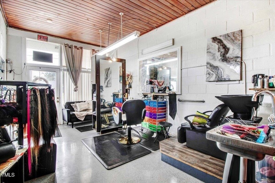 More Photos Of 103 Main St, Micro Specialty For Sale