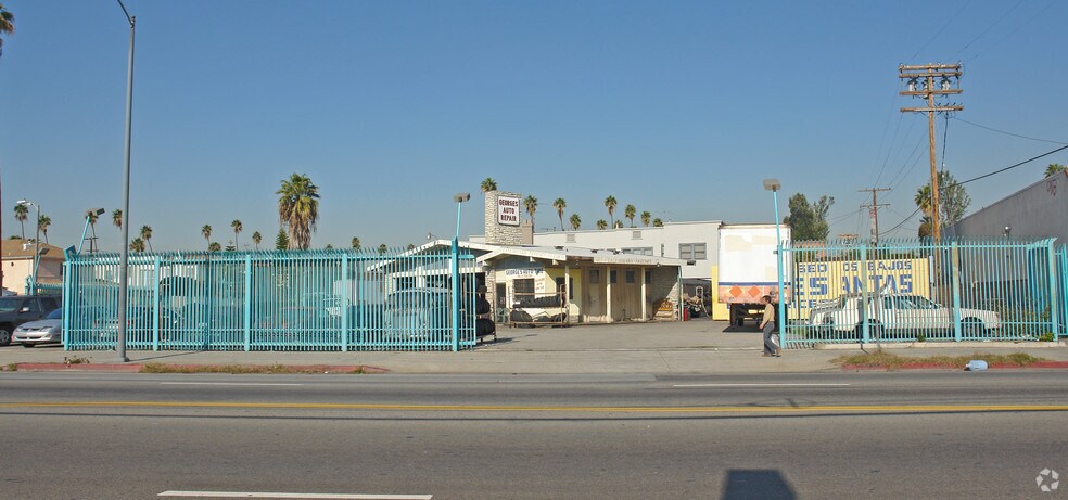 More Photos Of 3655 W Pico Blvd, Los Angeles Auto Repair For Sale