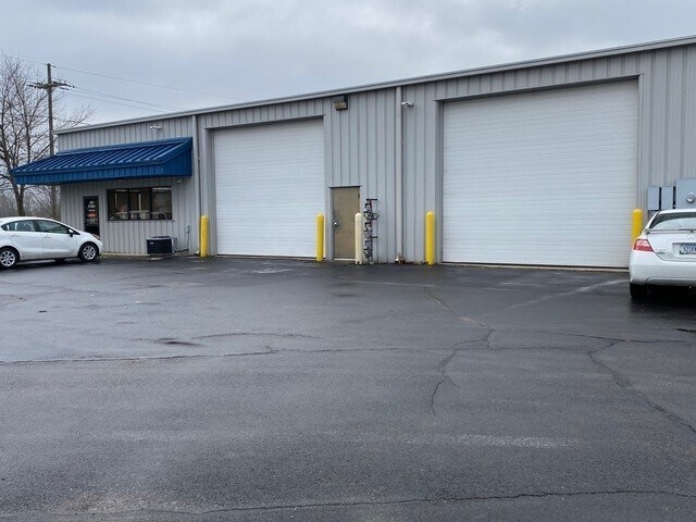 Primary Photo Of 950 S Marr Rd, Columbus Warehouse For Lease