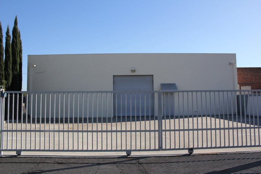 More Photos Of 843 E Valley Blvd, San Gabriel Storefront Retail Office For Lease