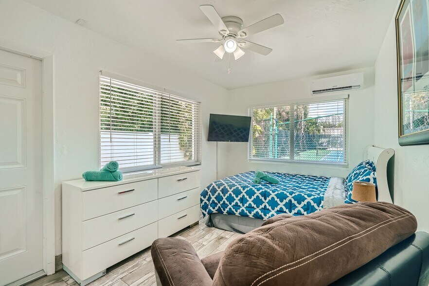 More Photos Of 101-107 Tacoma Ln, West Palm Beach Apartments For Lease