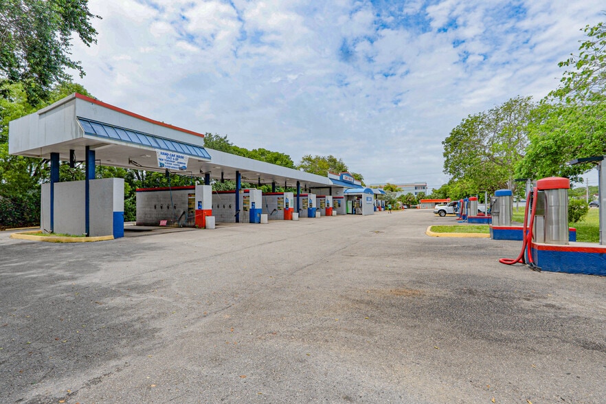 More Photos Of 7520 W Mcnab Rd, North Lauderdale Carwash For Sale