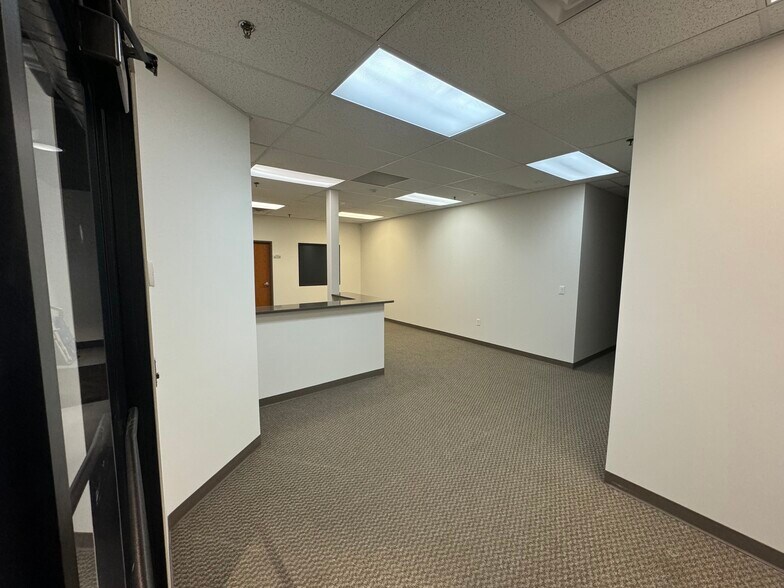 More Photos Of 6949 S High Tech Dr, Midvale Office For Lease