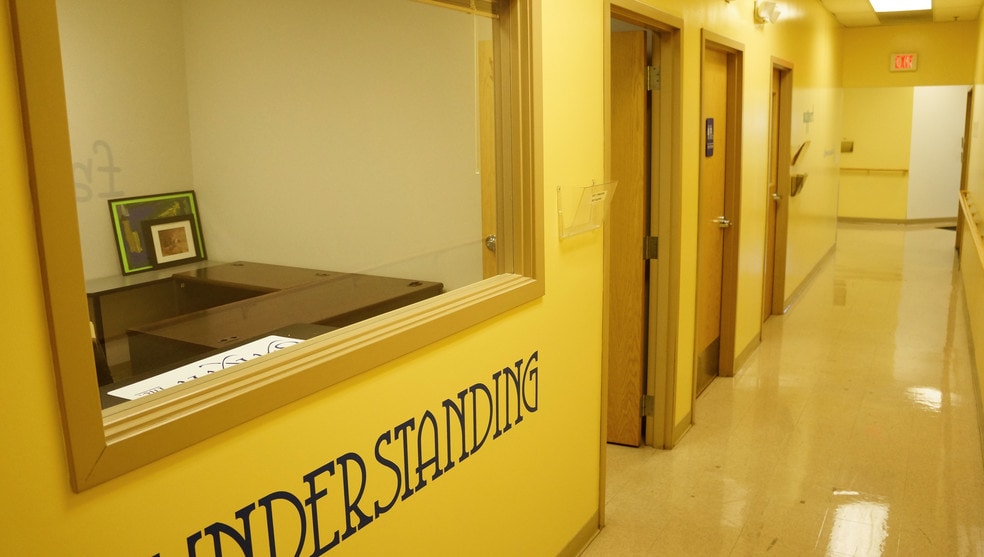 More Photos Of 1 Commercial St, Branford Warehouse For Lease