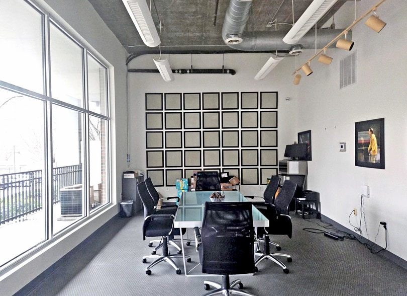 More Photos Of 620 Glen Iris Dr, Atlanta Apartments For Lease