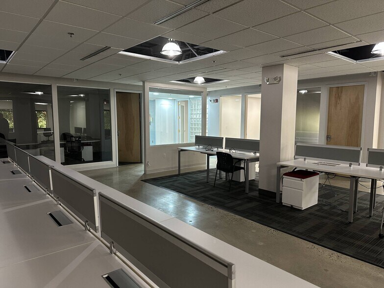 More Photos Of 4390 Route 1 N, Princeton Office For Lease
