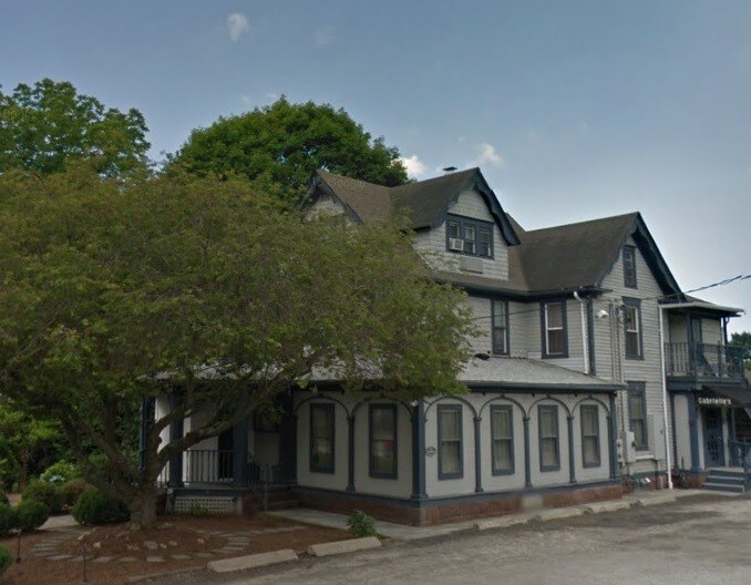 More Photos Of 78 Main St, Centerbrook Restaurant For Lease