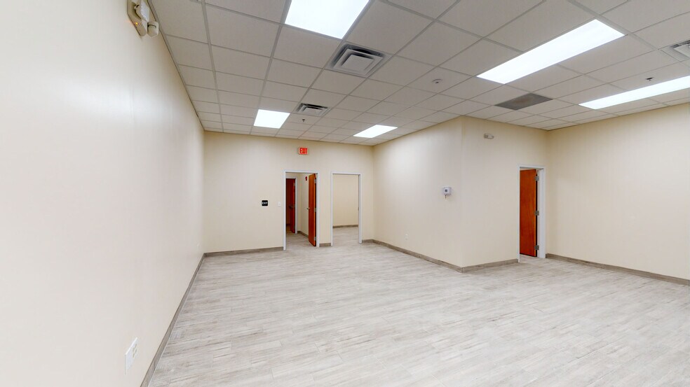 More Photos Of 7701 Little Rd, New Port Richey Medical For Lease