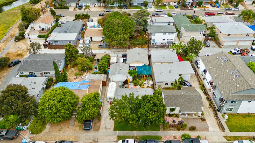 More Photos Of 2630-2632 Hornblend St, San Diego Apartments For Sale