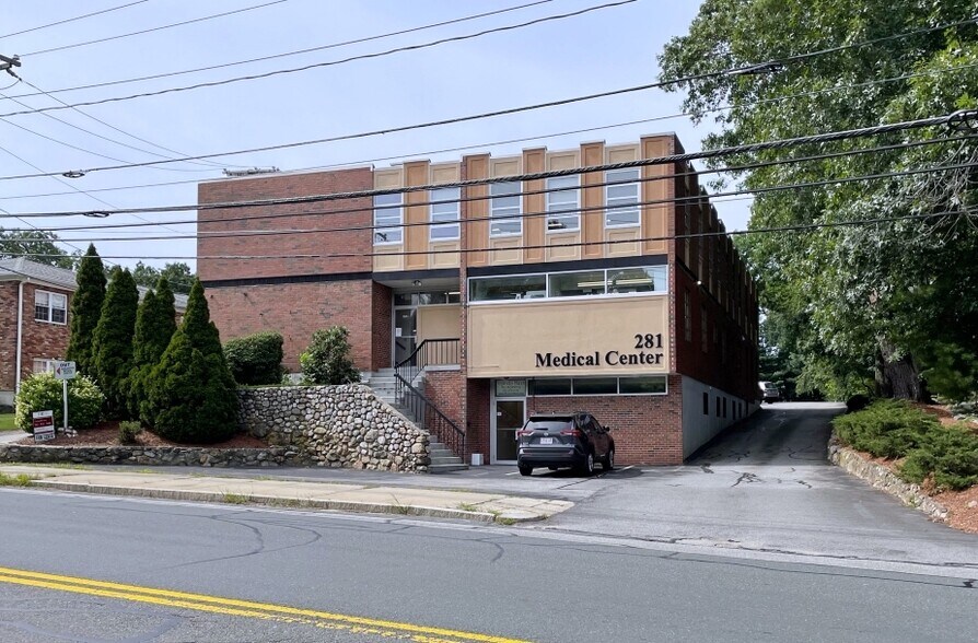 More Photos Of 281 Cambridge St, Burlington Medical For Lease