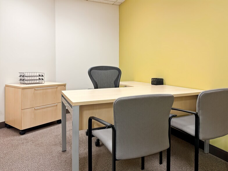 More Photos Of 3 Bethesda Metro Center, Bethesda Coworking Space