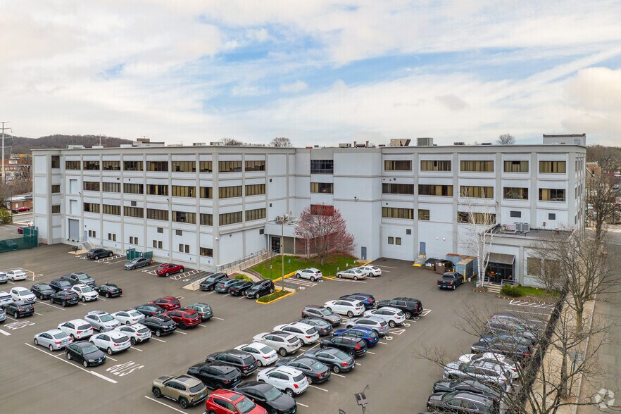 Primary Photo Of 370 James St, New Haven Office For Lease