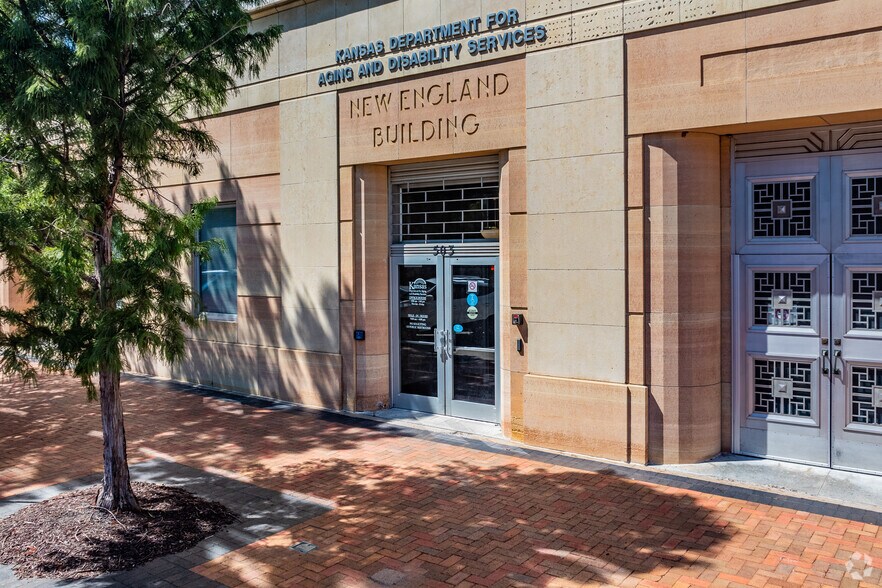 More Photos Of 503 S Kansas Ave, Topeka Office For Sale