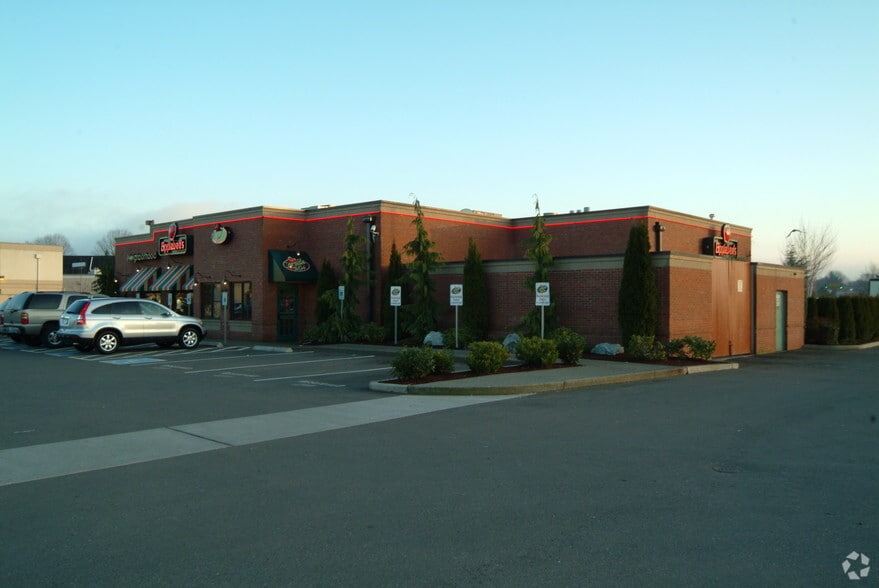 More Photos Of 1441 D St NE, Auburn Restaurant For Lease